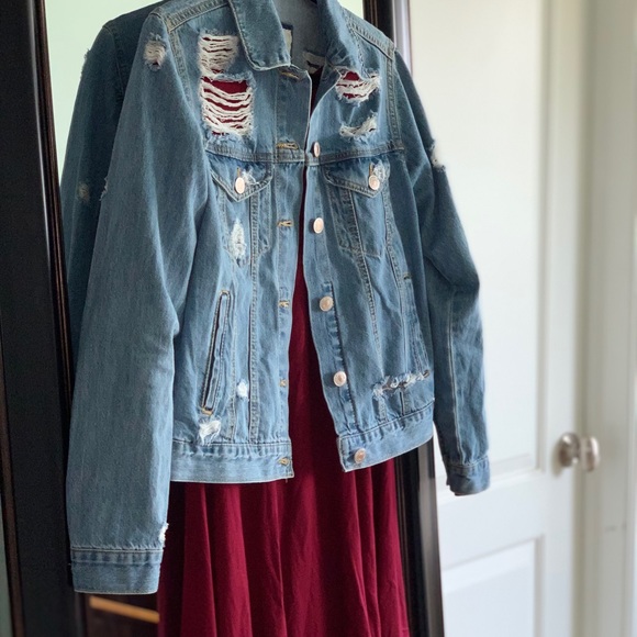 Mid thigh Lanks maroon dress - Picture 4 of 5